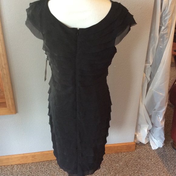 Cocktail dress - Picture 3 of 3